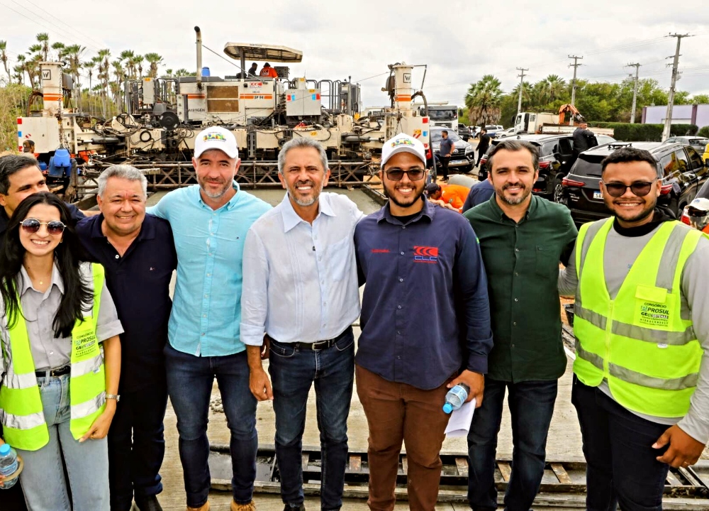 Elmano acompanha o avanço da BR-116 visando transformar a logística no Ceará