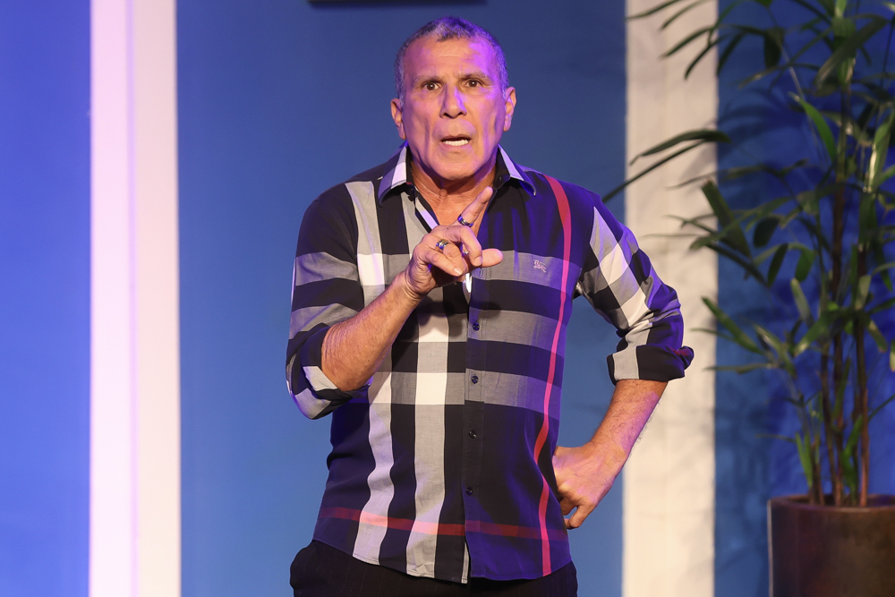 Estreia Da Comédia "aluga Se Um Namorado"