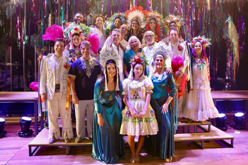 Plateia de famosos prestigia estreia de “Fafá de Belém, o Musical” no Rio