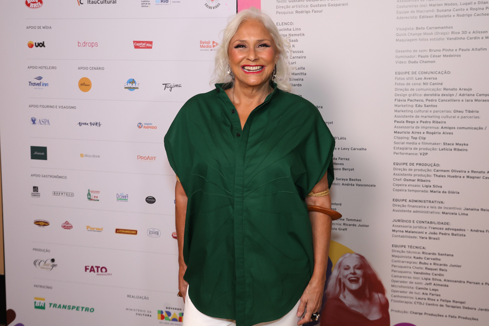 Estreia " Fafá De Belém O Musical"