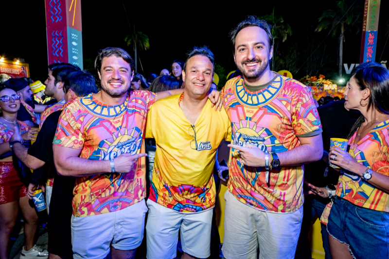 Clima Solar - Pedro Sampaio, Nattan e Timbalada levantam o público na abertura do Bloquinho de Verão 2026