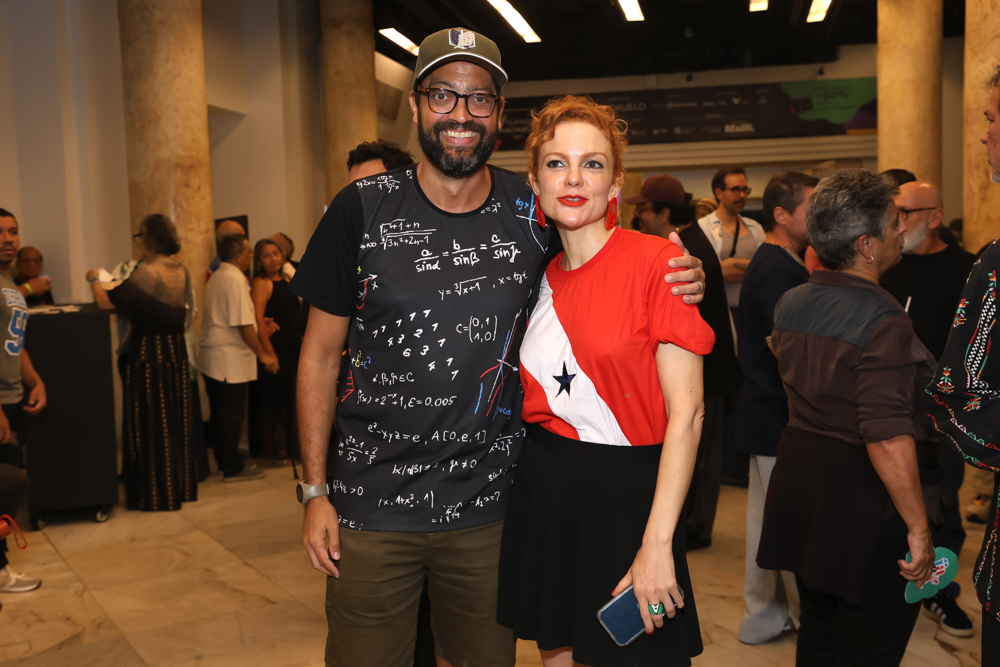 Estreia " Fafá De Belém O Musical"