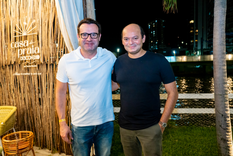 Atmosfera Leve - Pôr do sol no Iate Clube reúne habitués e celebrações em família