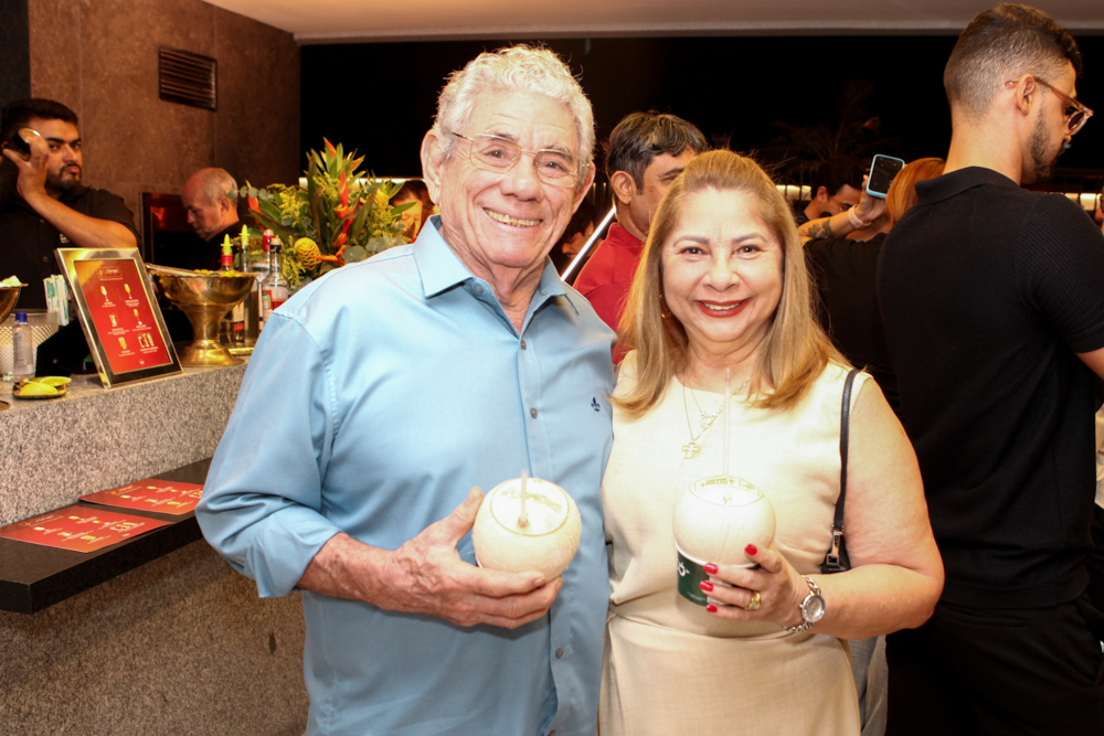 Fernando Vasconcelos E Lisbeth Ferrer