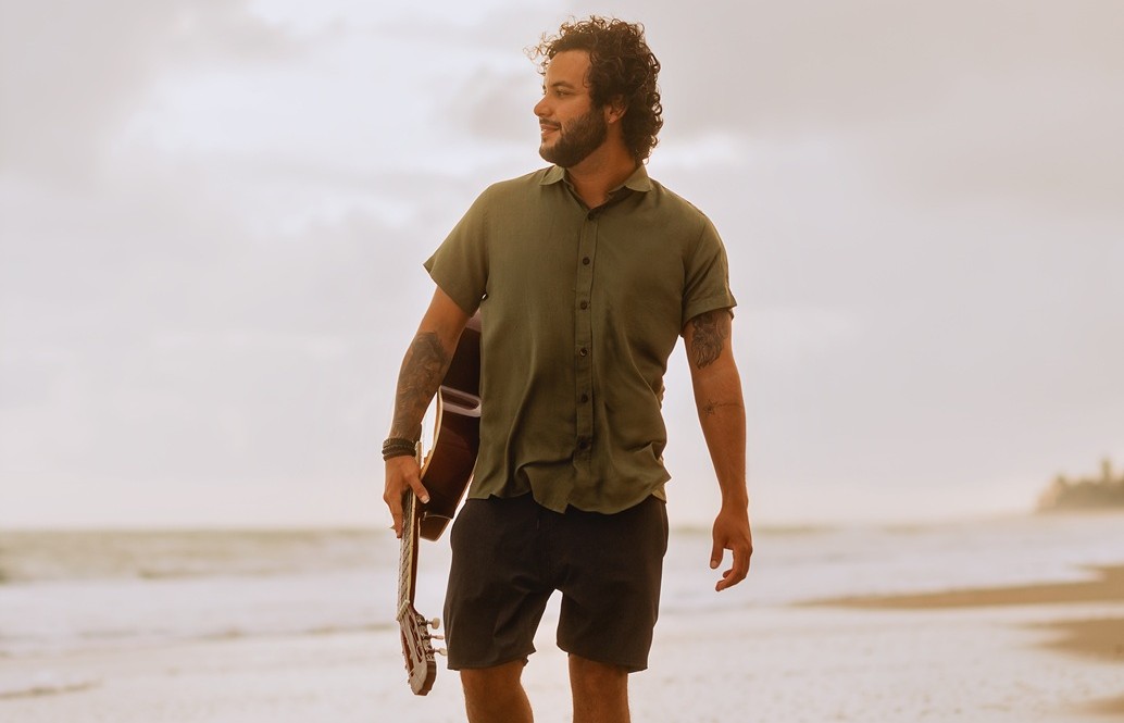 Vila Azul do Mar abre o ano com música ao vivo e clima de verão no Beach Park