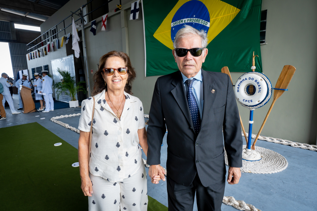 Flávia E Roberto Lima