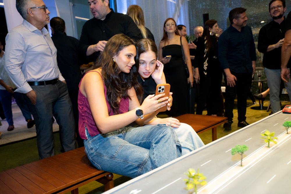 Giovana E Rebecca Studart