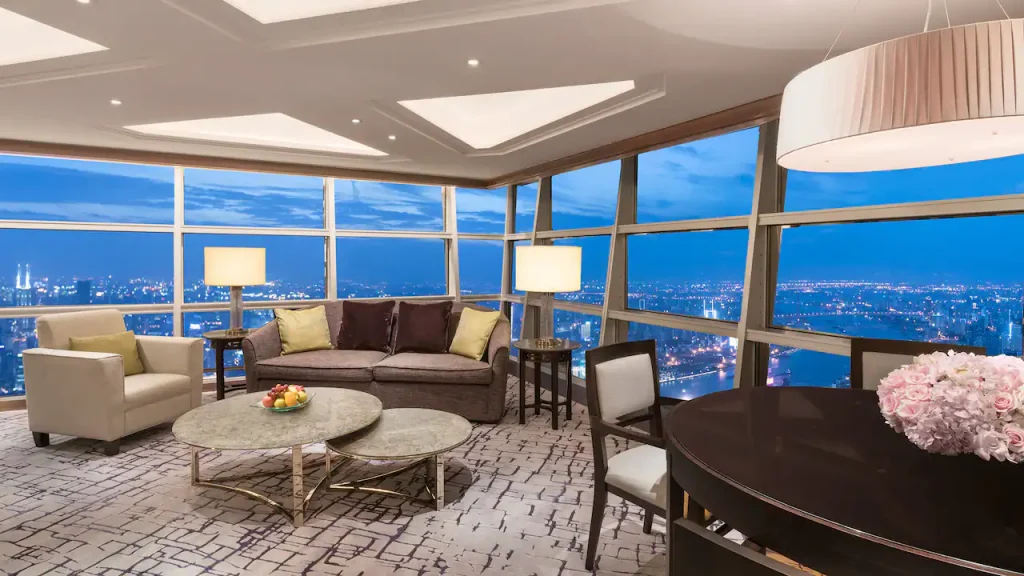 Grand Hyatt Shanghai P443 Diplomat Suite Living Room.16x9