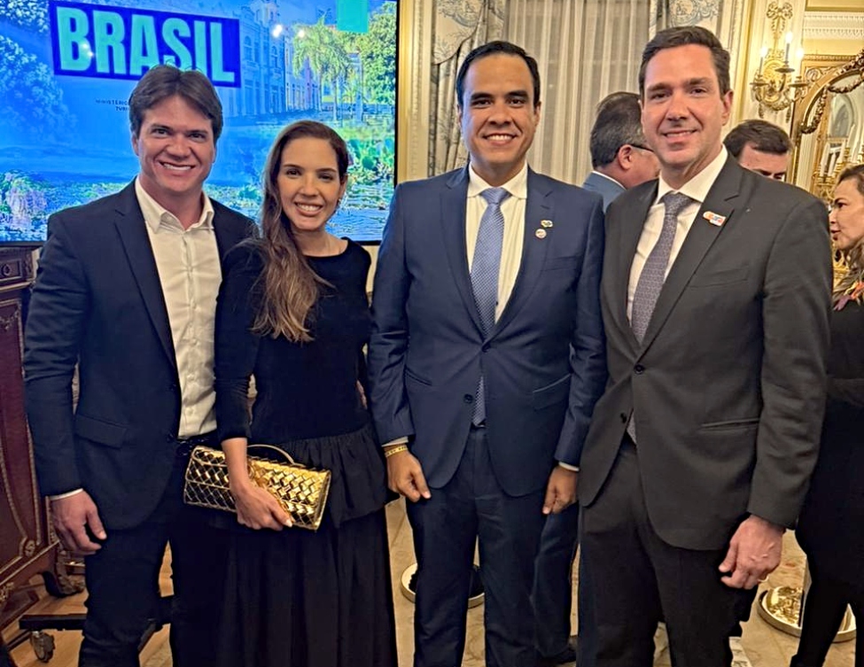 Eduardo Bismarck apresenta potenciais turísticos do Ceará ao mercado europeu