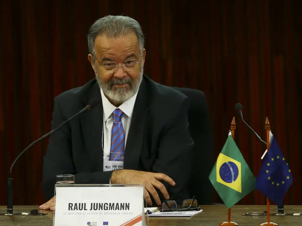 Raul Jungmann, ex-ministro de quatro pastas, morre aos 73 anos em Brasília