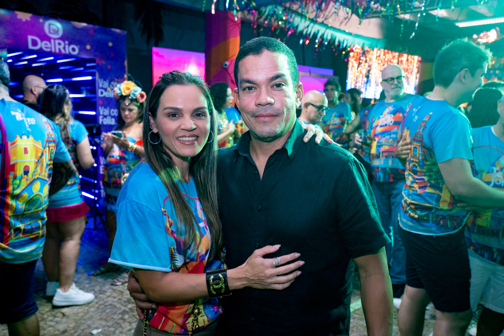 Katarine E Kaká Queirós