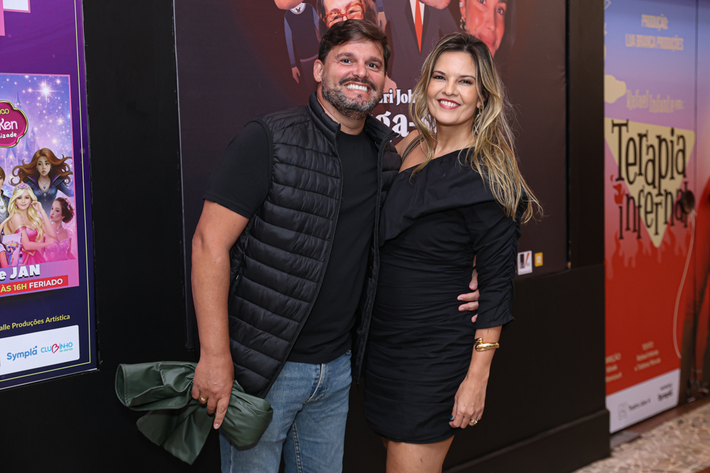 Estreia Da Comédia "aluga Se Um Namorado"