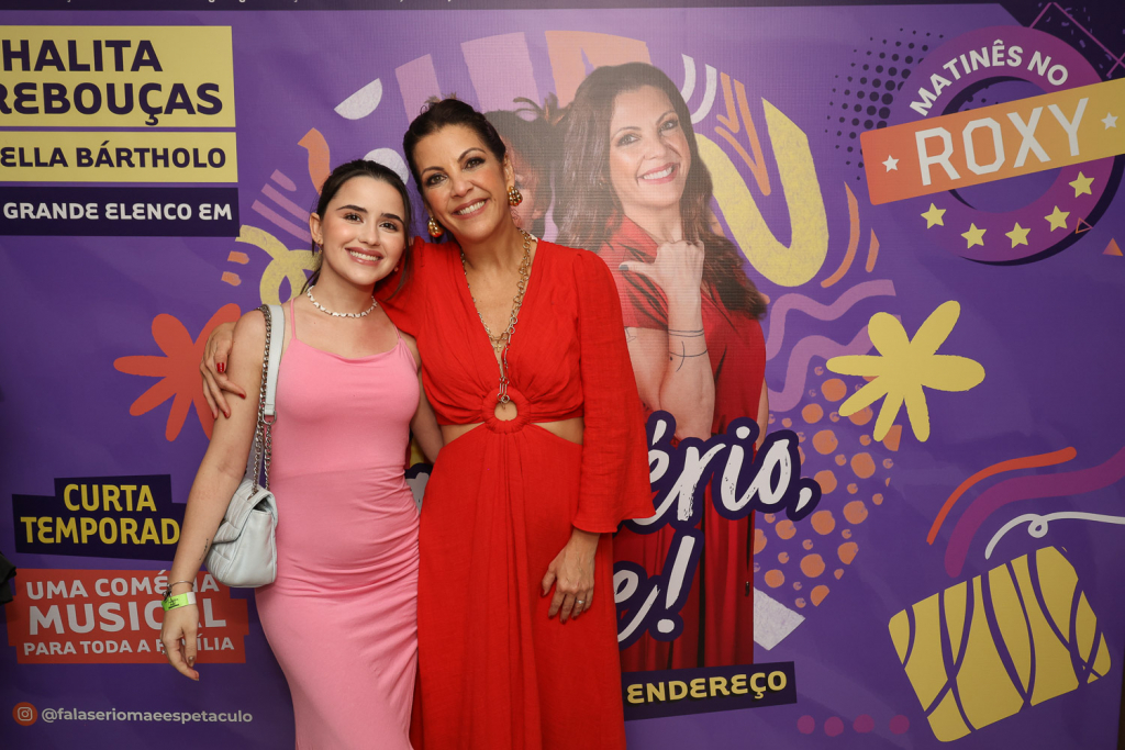Leticia Pedro E Thalita Rebouças