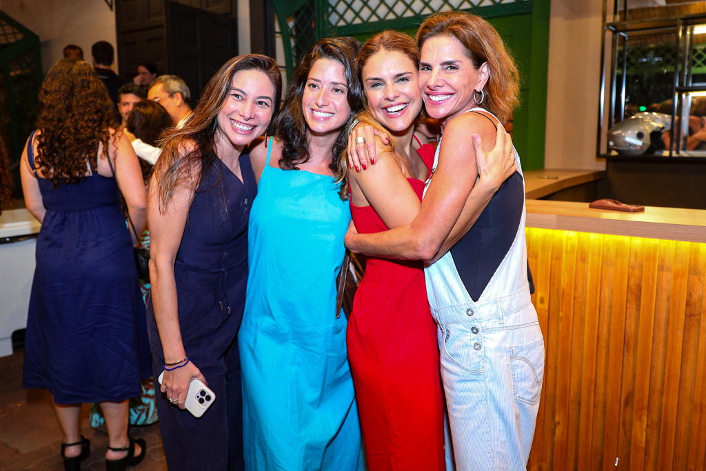 Marcela Monteiro,paloma Bernardi E Helena Fernandes