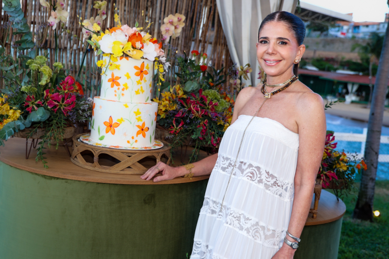 B-DAY - Surpresa à beira-mar marca os 60 anos de Maria Lúcia Negrão no Iate Clube de Fortaleza