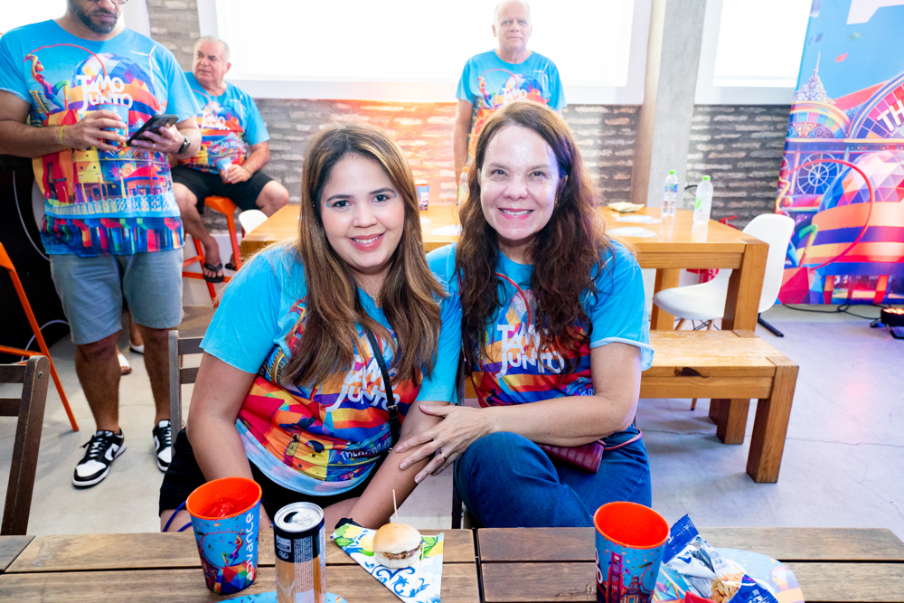 Mariana Lopes E Ana Do Egito