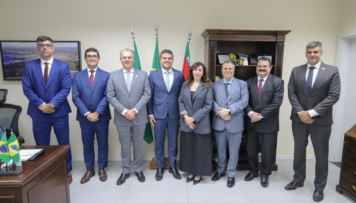 Ministério Público e Unifor avançam em ações conjuntas para formação acadêmica