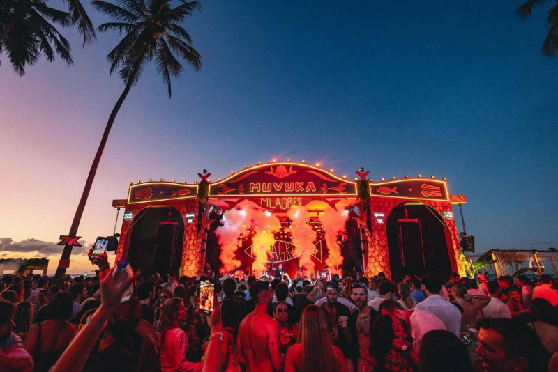 Semana Santa dos Milagres terá três dias de festa open bar à beira-mar