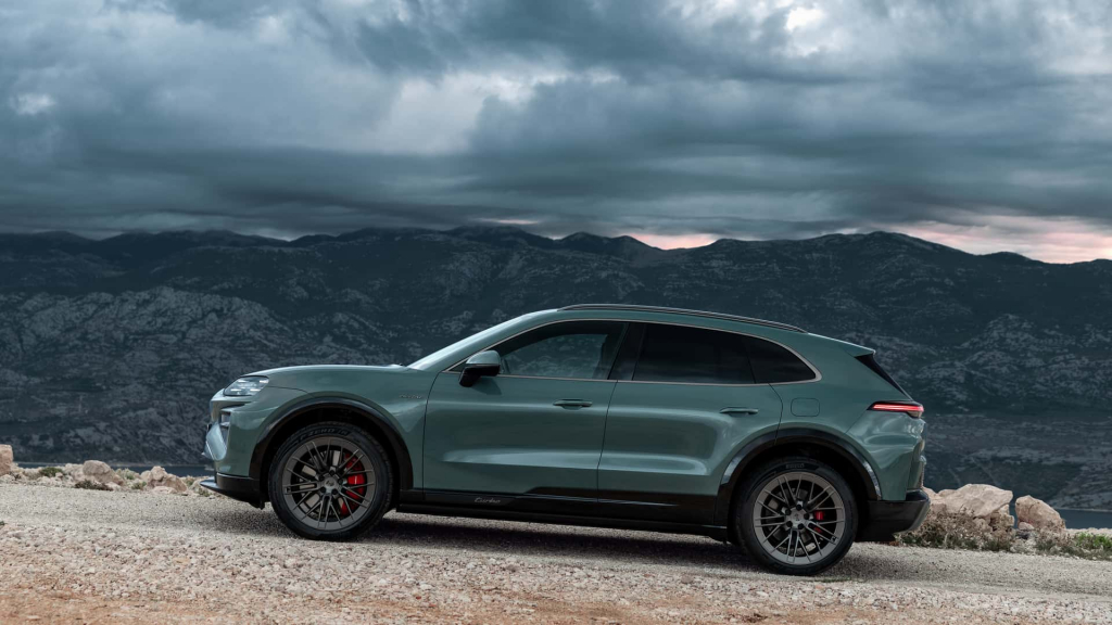 Nuova Porsche Cayenne 2026 Foto (1)