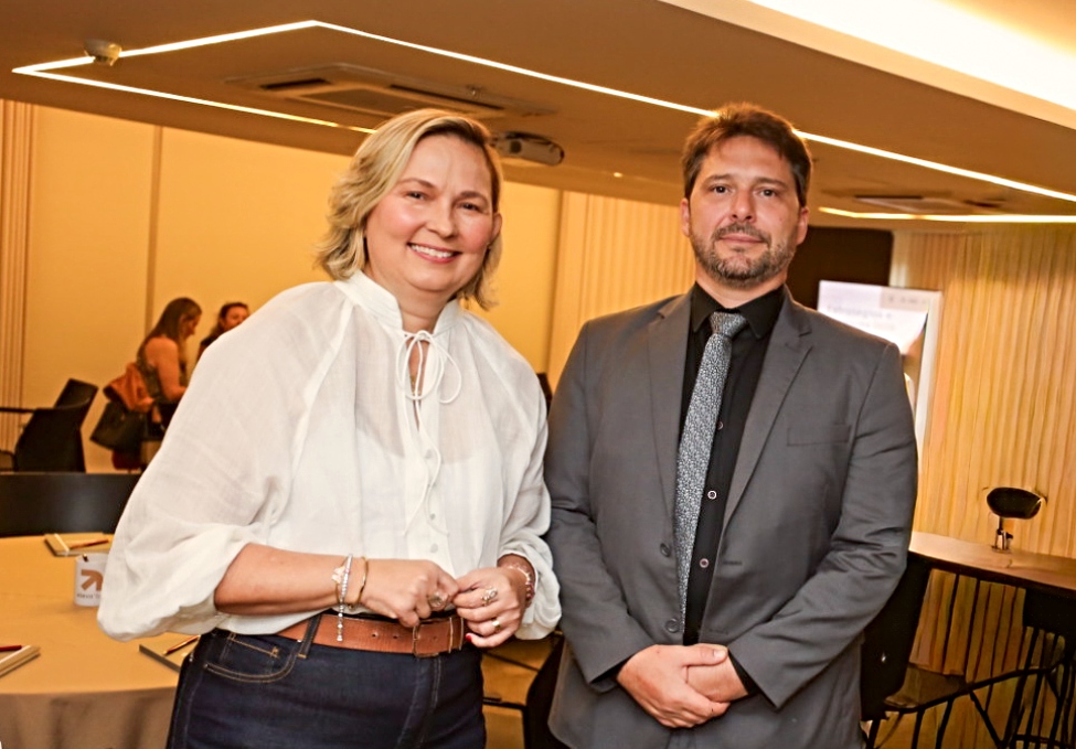 Renata Paula comanda fórum de reflexão estratégica para executivos e empresários