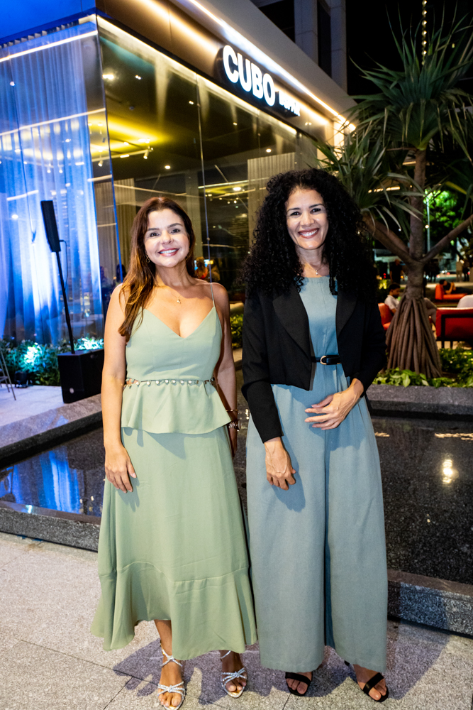 Renata Soares E Luicely Santos (1)