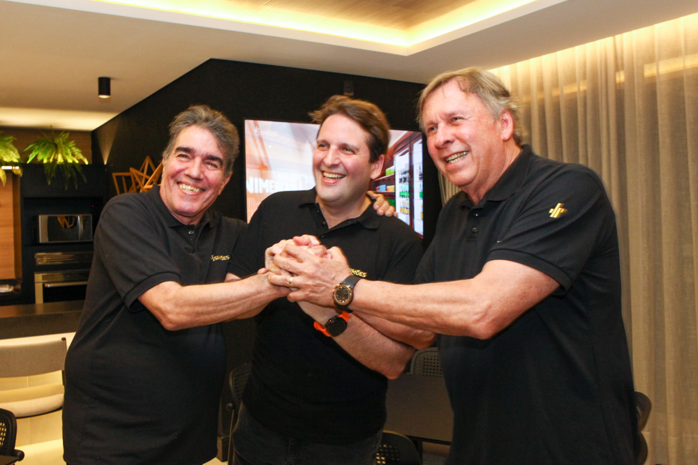 Roberto Costa Lima, Daniel E José Simões (2)