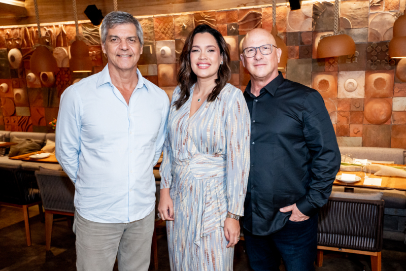 Expressão Cearense - Evviva Fortaleza conduz noite exclusiva no Mézzi para apresentar o KAZA Top 100