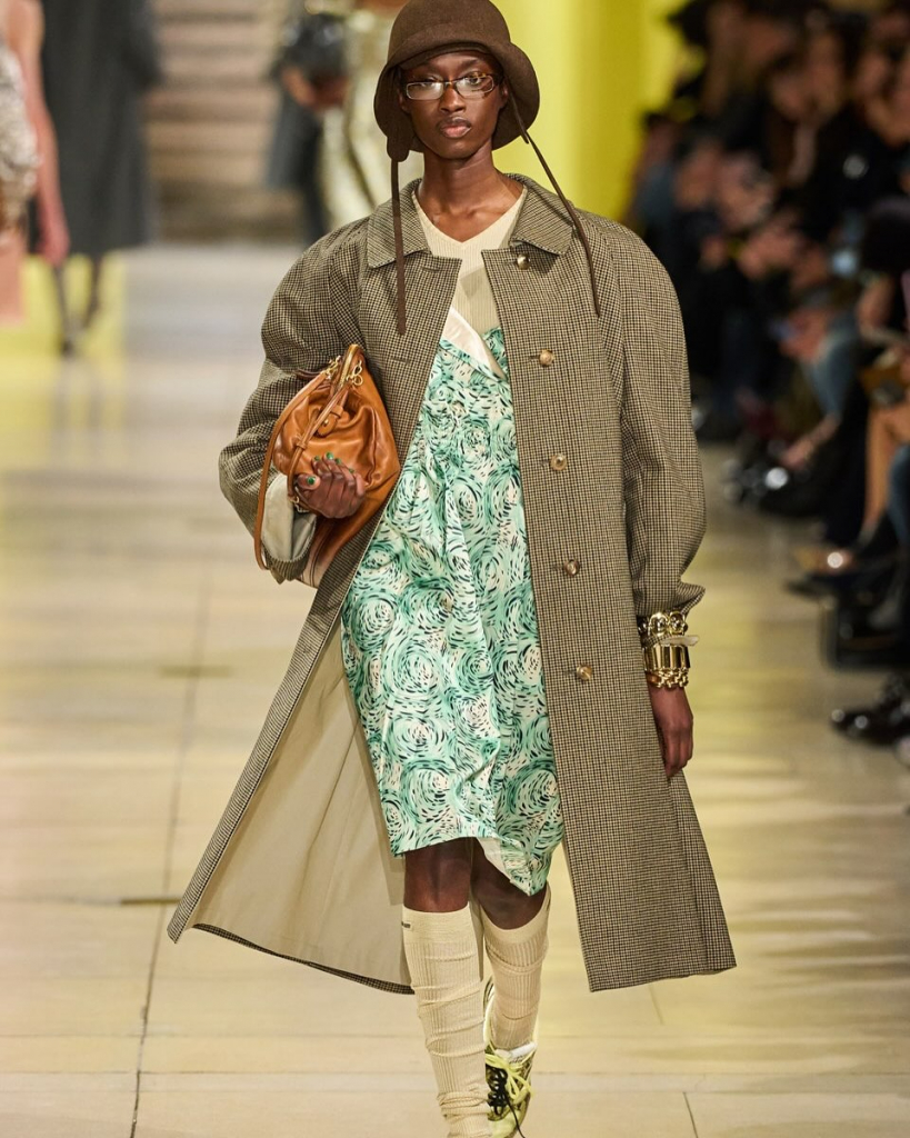 Saveclip.app 484035039 18049527338515998 8777921585304090504 N