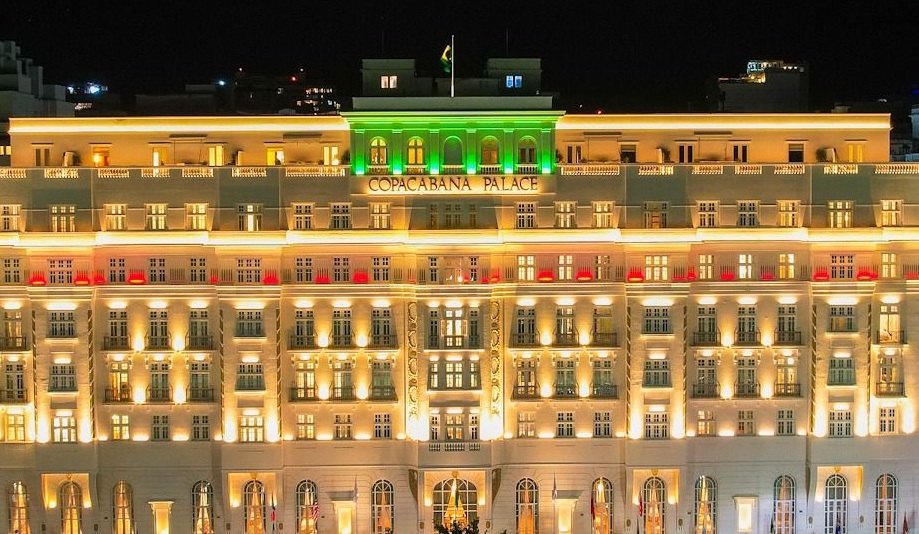 Copacabana Palace vira palco do Golden Globes Tribute Gala e atrai holofotes do cinema mundial
