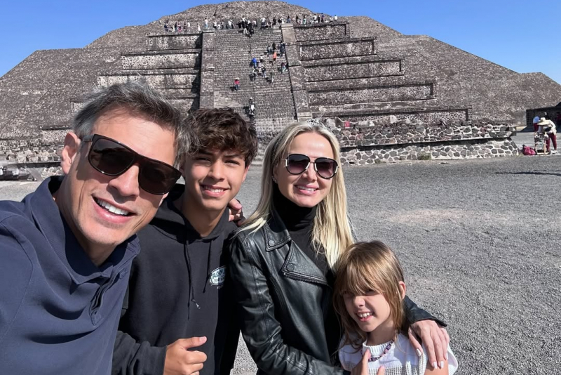 Saveclip.app 612138643 18561061396027018 1765675456024013788 N