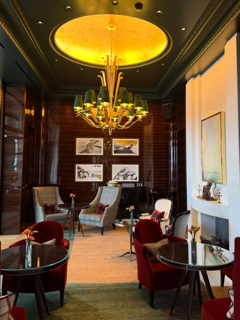 Saveclip.app 618659504 18561949321021513 5495299680495740130 N