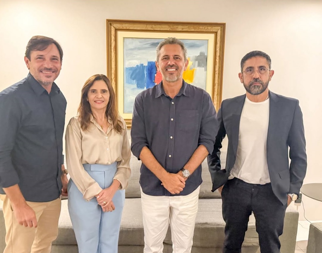 Governo do Ceará e Prefeitura de Fortaleza asseguram reajuste do piso do magistério