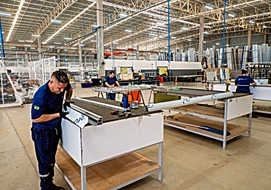 Ceará registra segundo maior número de empregos industriais do Norte e Nordeste