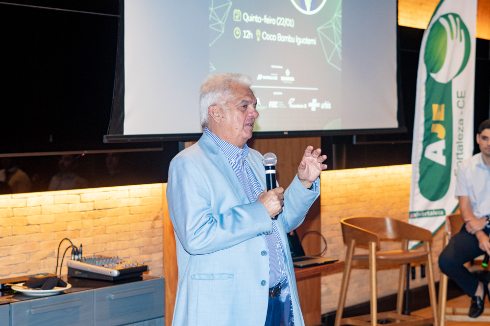 Tales De Sá Cavalcante (4)