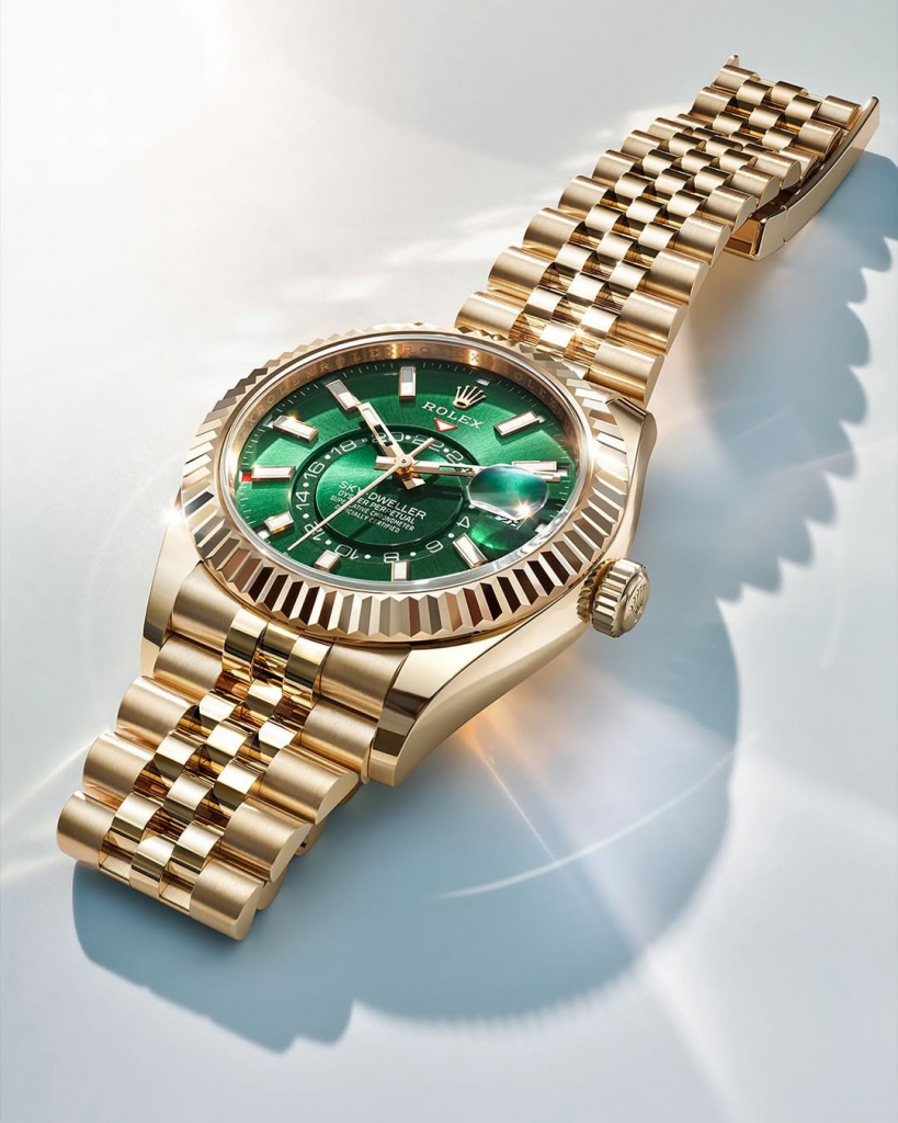 The Sky Dweller. Its Complex Movement Keeps Travel Time Simple. With Month, Date, Hour, Minute,