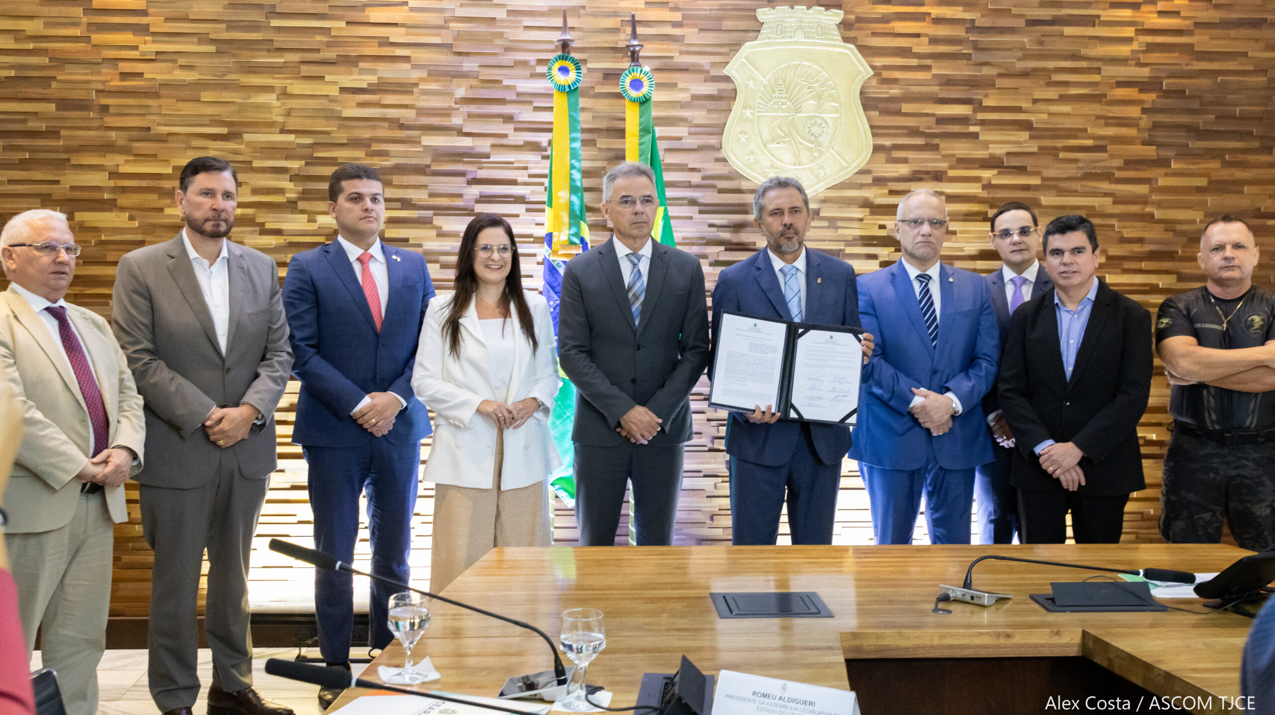 Governo do Ceará e Justiça pactuam criação de novas unidades prisionais; MPCE contesta portaria que pode soltar 2,6 mil