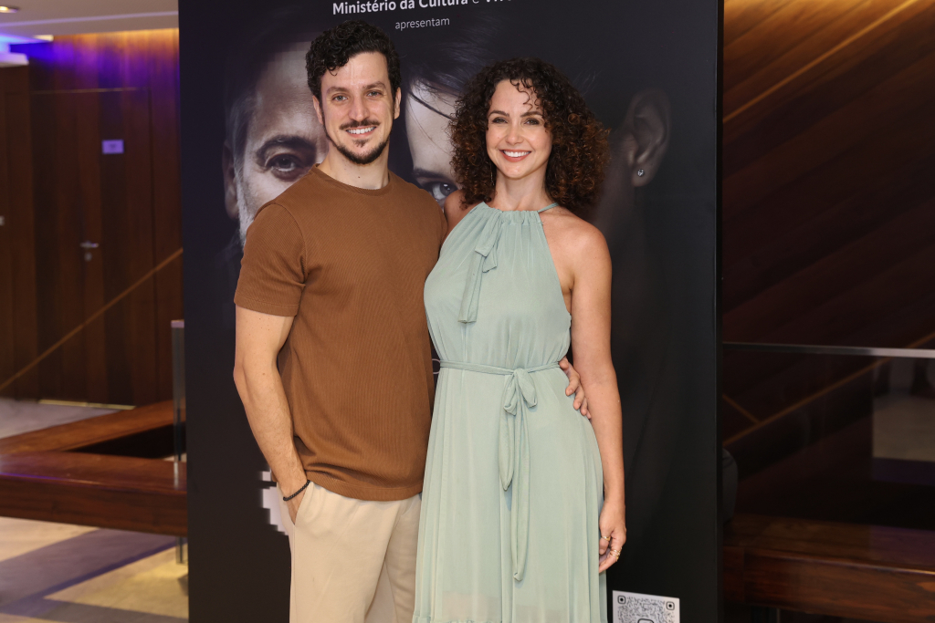 Victor Grimoni E Natascha Stransky