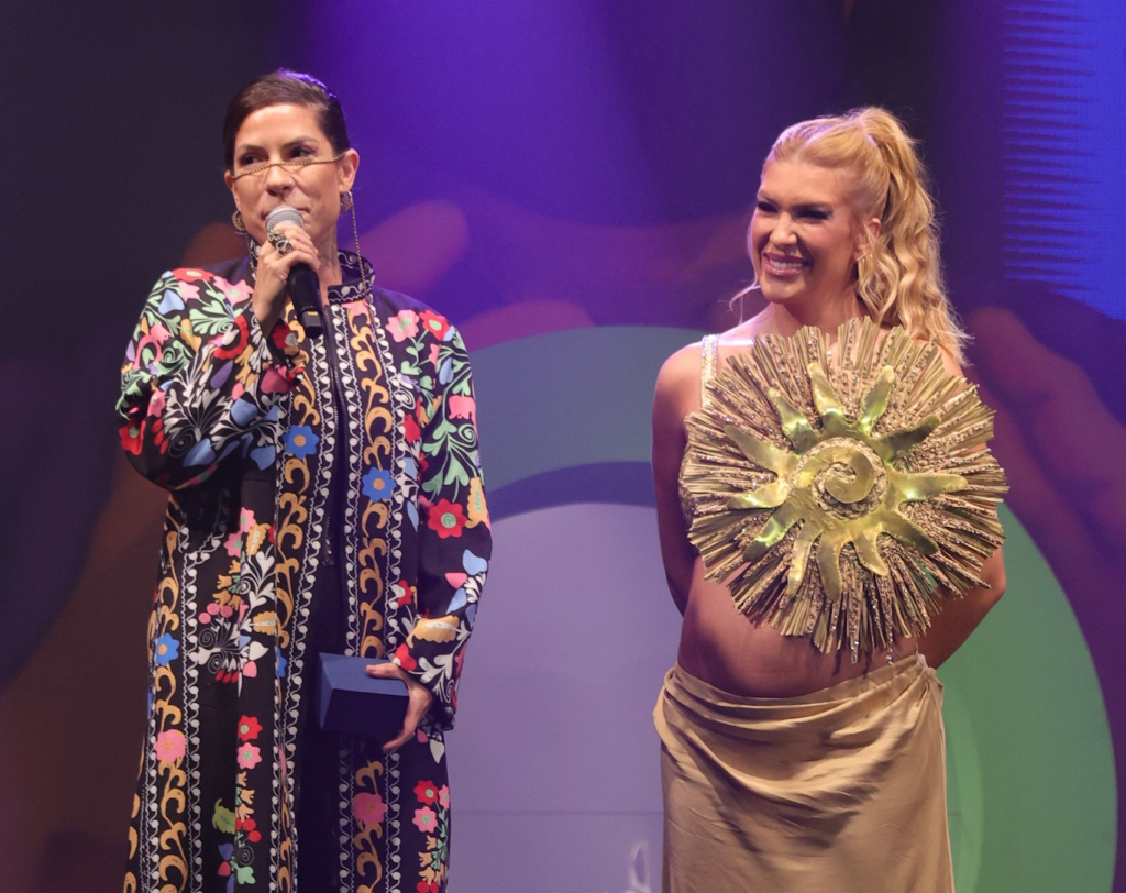 Vivi Seixas E Lore Improta