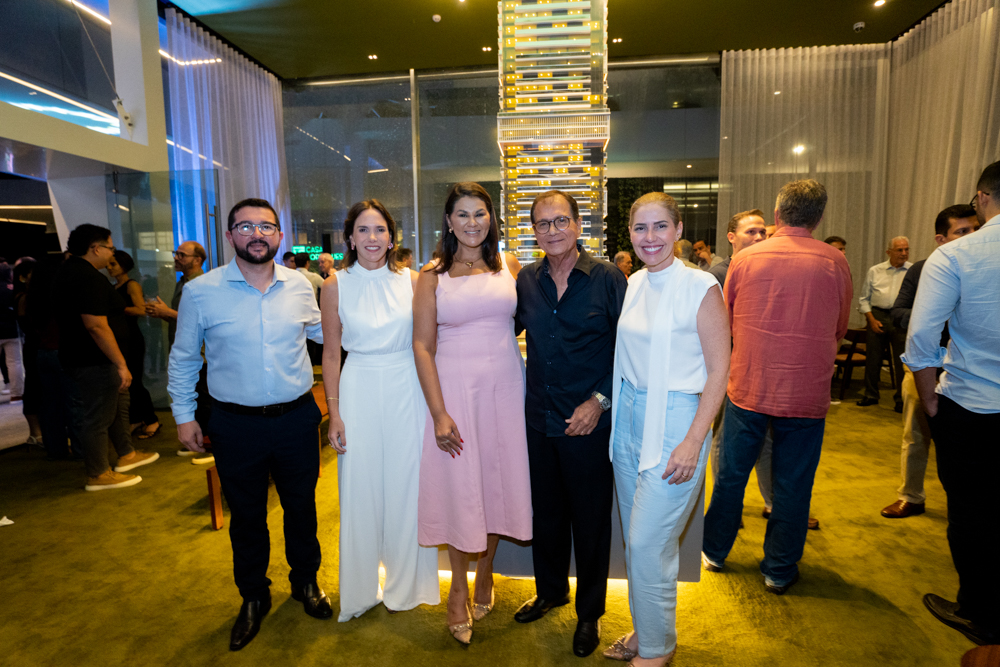 Wagner Paiva, Renata Santos, Patrícia Mota, Beto Studart E Flávia Braga