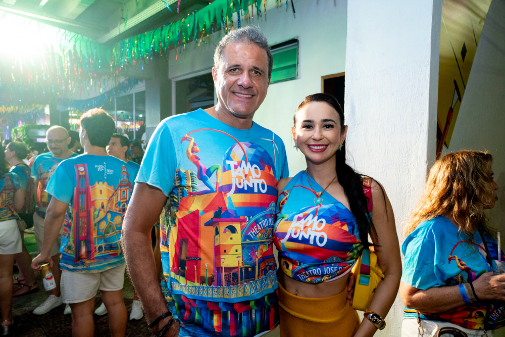 Wellington Oliveira E Charllyany Custódio