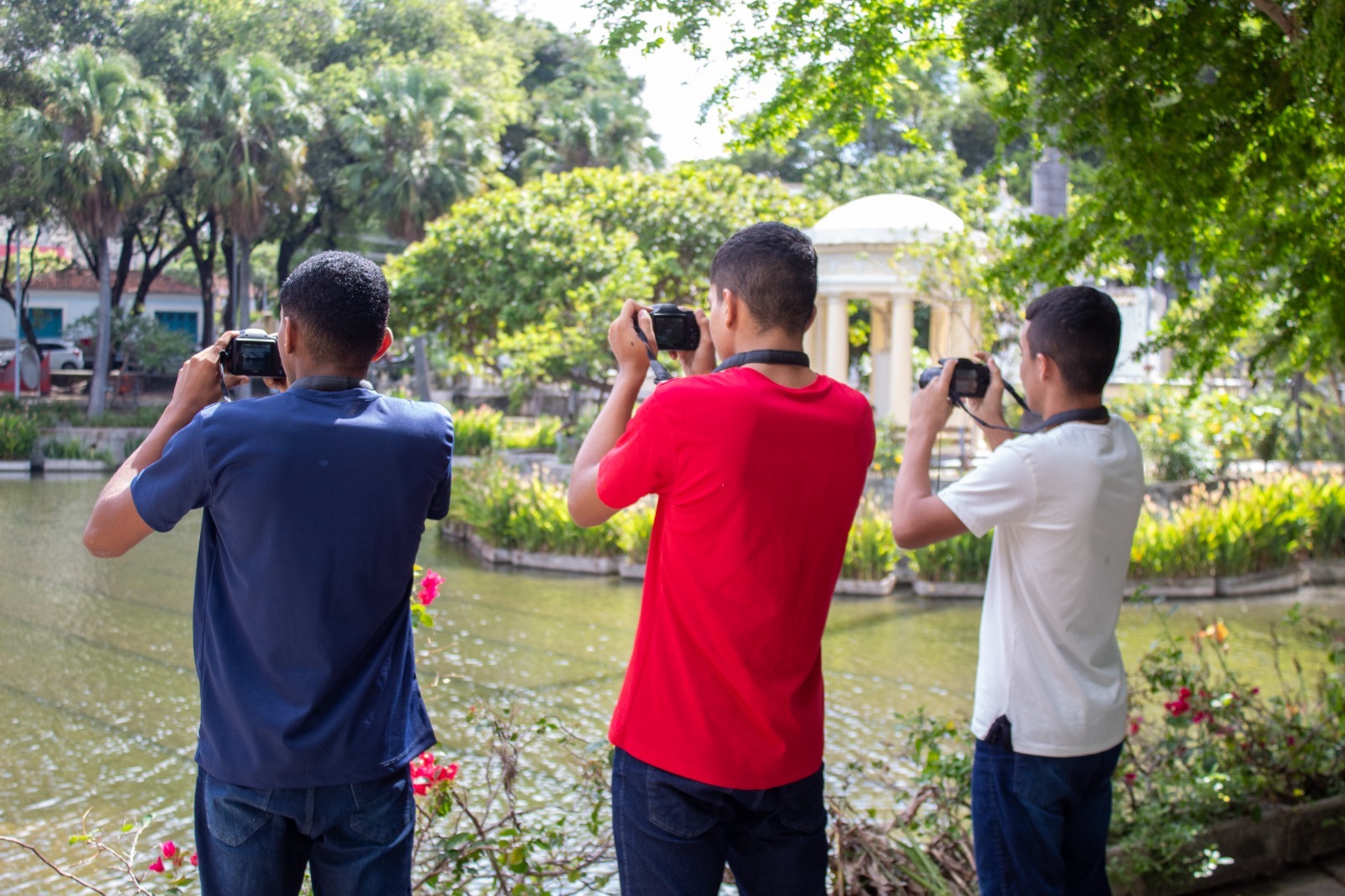 Museu da Fotografia Fortaleza abre nova exposição “Um Olhar que Vai Além” fruto do projeto Despertando Olhares