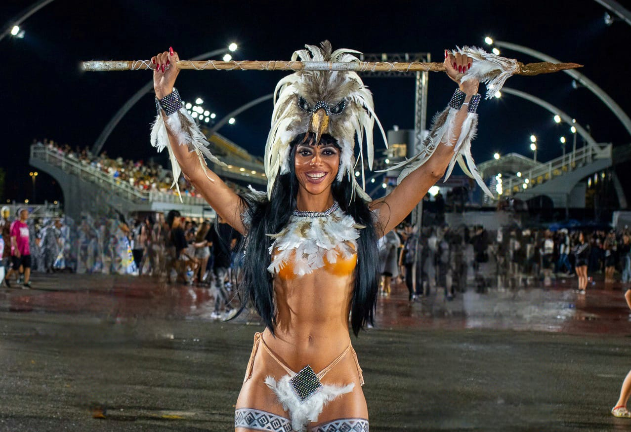 Musa da Gaviões, Juliana Leones apresenta produção inspirada no enredo da escola para o Carnaval 2026