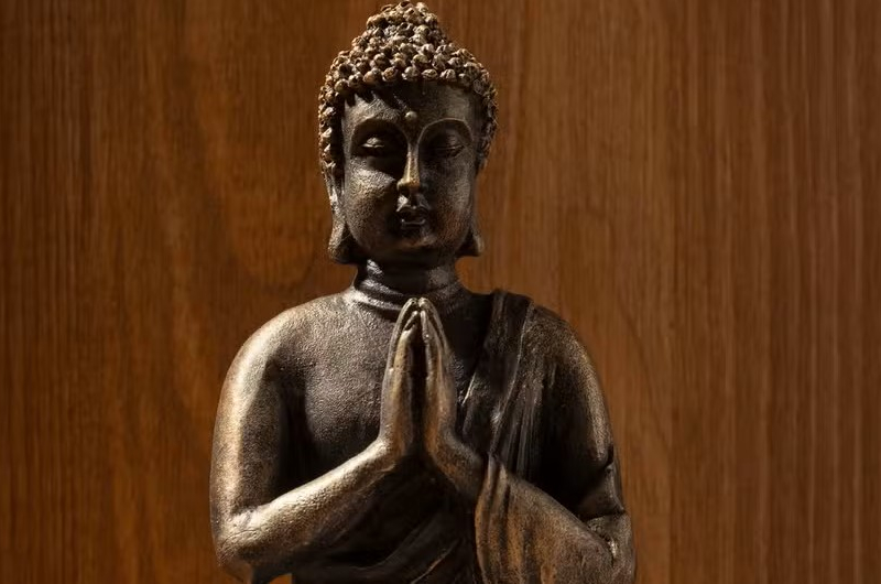 Japão apresenta monge robótico com inteligência artificial para aconselhamento espiritual