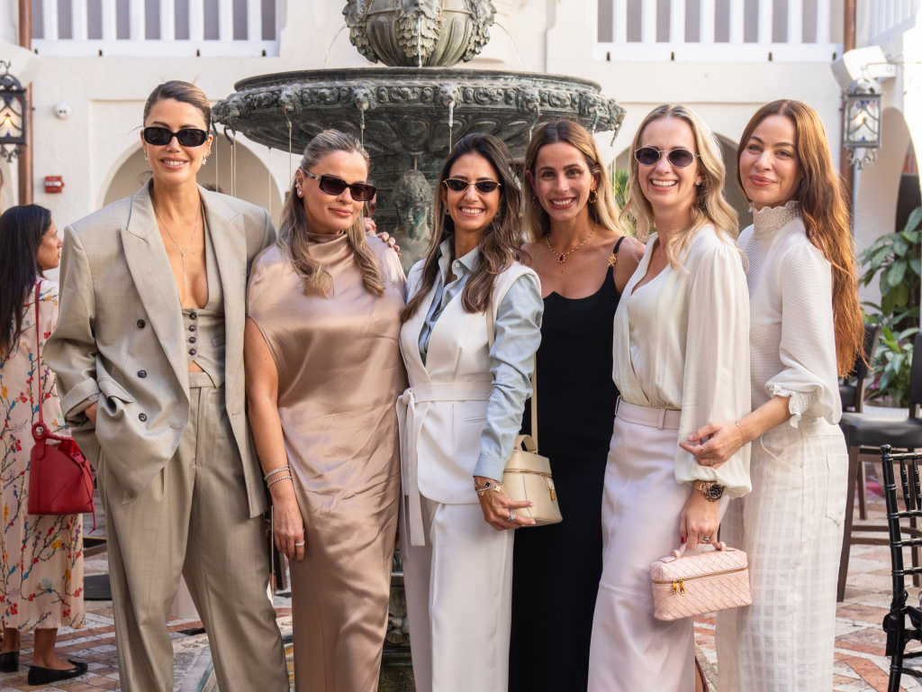 Adriana Baida, Martha Graeff, Renata Fonseca, Julia Primo, Naty Benevides, Carla Bertuol E Liandra Salles