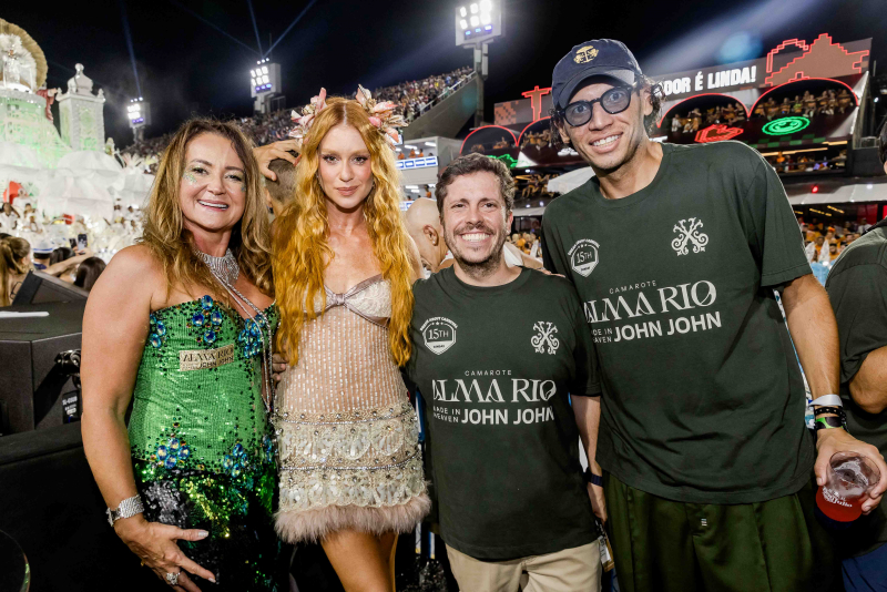 Glam na Sapucaí - Marina Ruy Barbosa brilha com look Valentino na terceira noite do Camarote Alma Rio