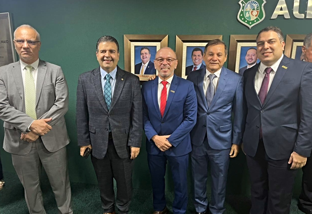 André Montenegro consolida diálogo institucional entre a FIEC e o Parlamento