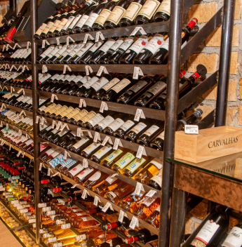 Brava Wine aposta na curadoria para harmonizar o verão com bons momentos