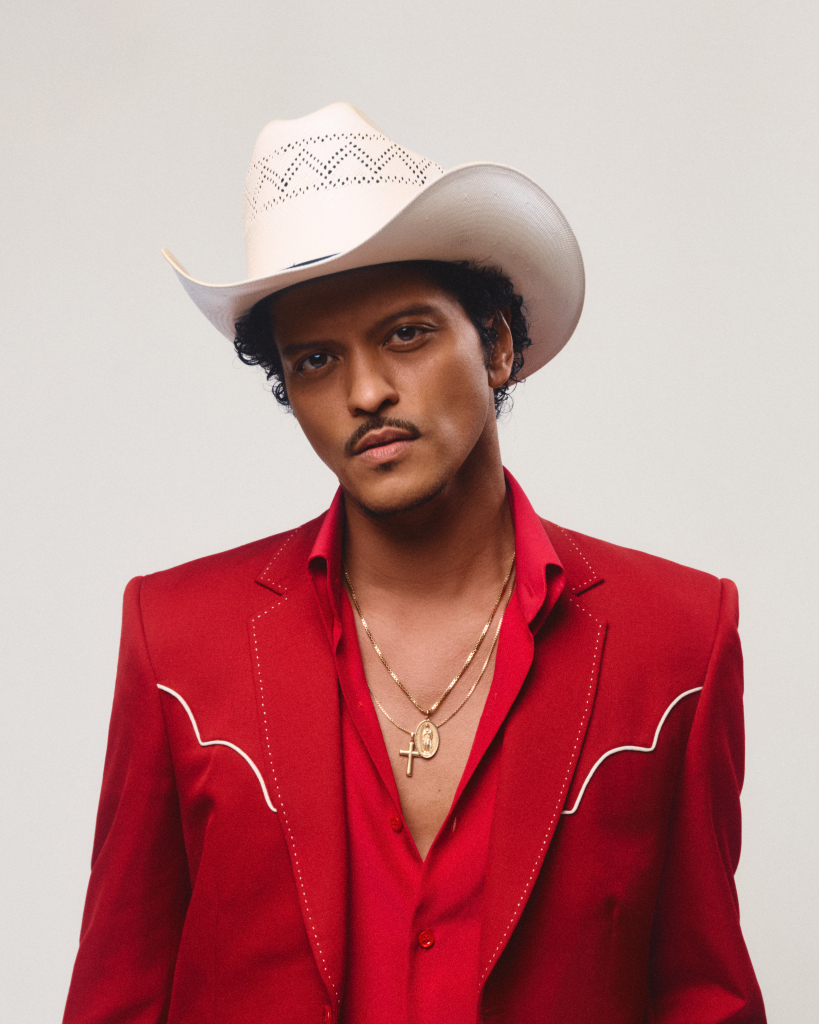 Bruno Mars marca nova fase da carreira com “The Romantic”. Credito: John V. Esparza/Divulgação