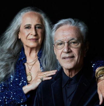 Grammy 2026 premia Caetano Veloso e Maria Bethânia na categoria Melhor Álbum de Música Global