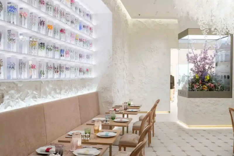 Café Dior marca nova fase da maison no Japão com proposta gastronômica assinada
